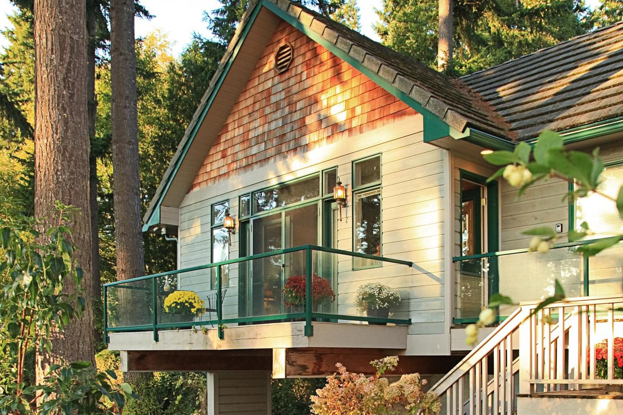 The Quintessa Cottage Clinton Extérieur photo